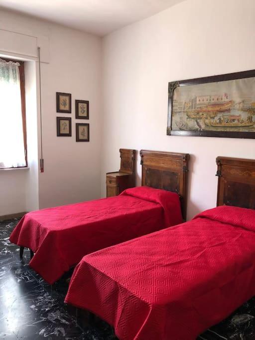 Casa Indipendente Zona Centrale La Maddalena  Esterno foto