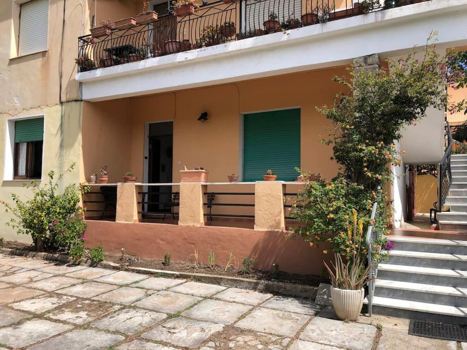 Casa Indipendente Zona Centrale La Maddalena  Esterno foto