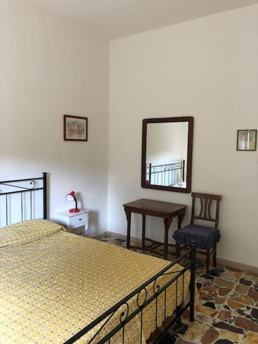 Casa Indipendente Zona Centrale La Maddalena  Esterno foto